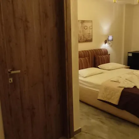 Althea Studios&apartments *